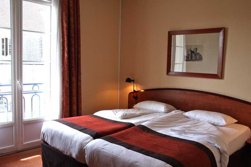 Best Western Royal Hotel Caen Bagian luar foto